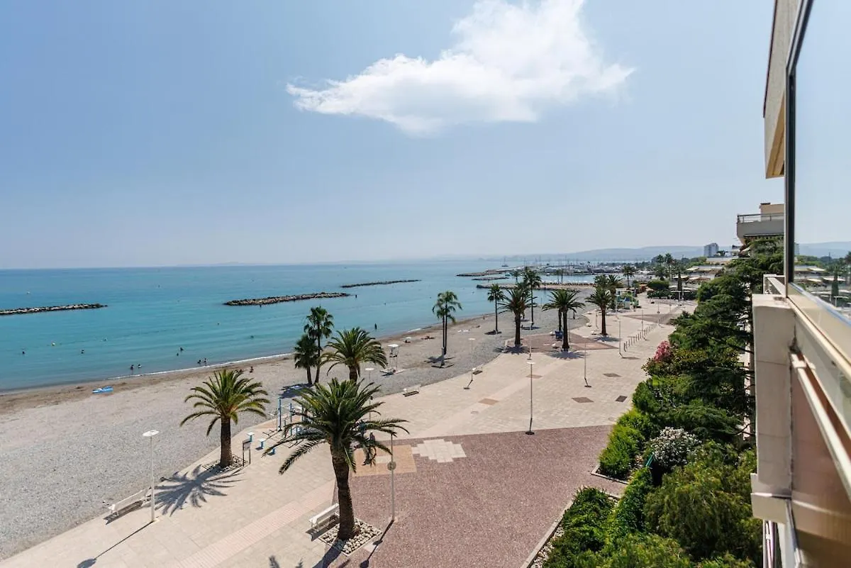 Sea View- Beach- Chic & Air-Conditioned Saint-Laurent-du-Var